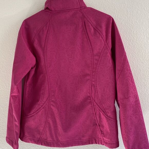 Double Diamond Ladies' Softshell Plush Lining 4-Way Stretch Jacket - Picture 8 of 10